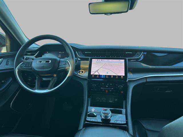 Used 2023 Jeep Grand Cherokee 30th Anniversary image 16