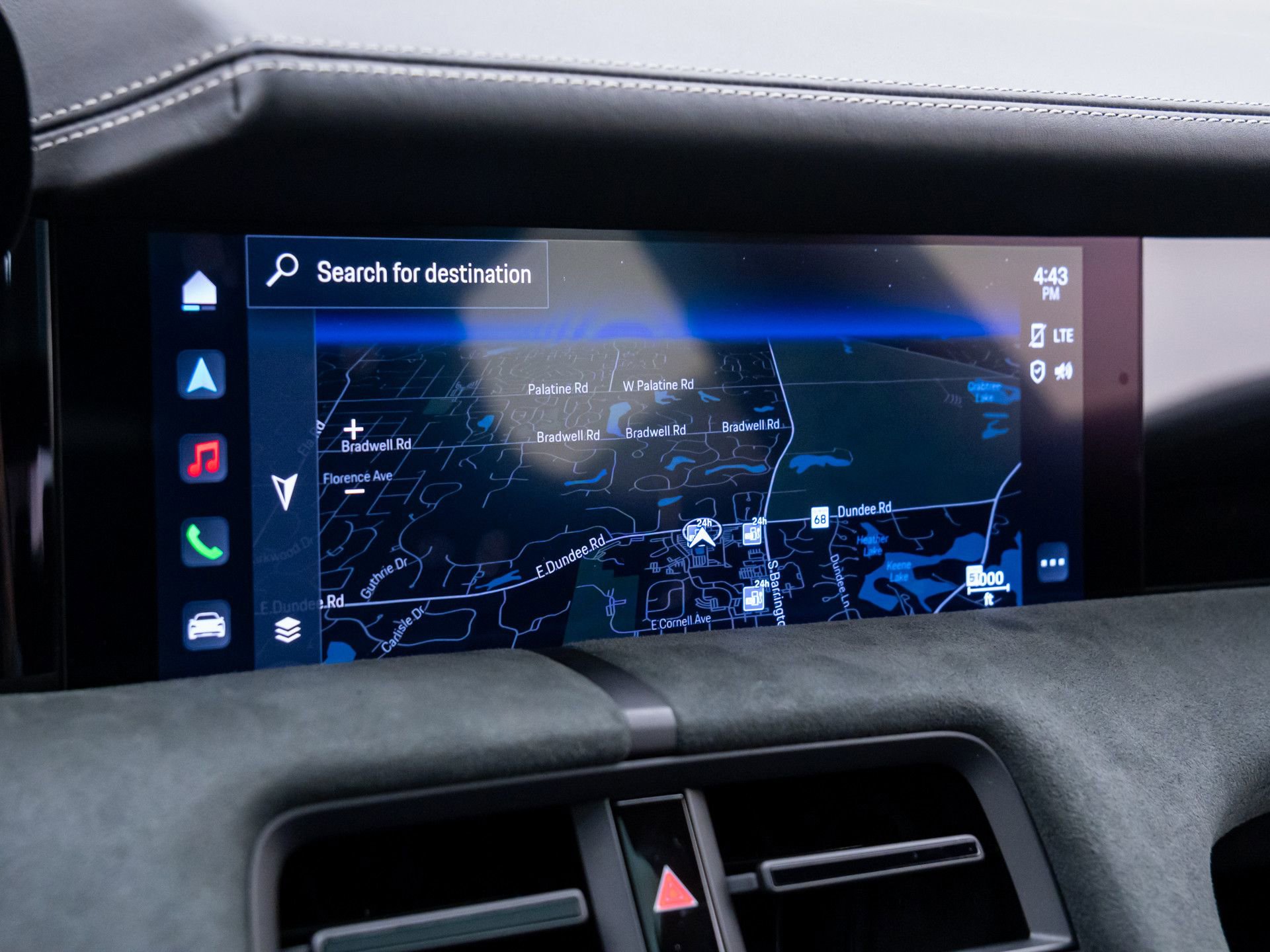 Certified 2024 Porsche Taycan GTS image 26