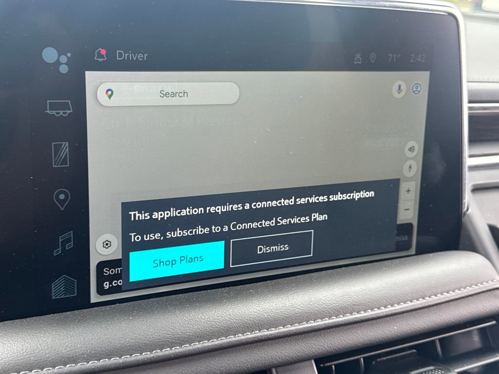 Used 2024 Chevrolet Suburban LT image 25