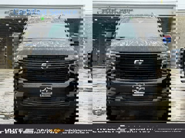 Used 2023 Chevrolet Tahoe RST w/ Luxury Package RWD image 3