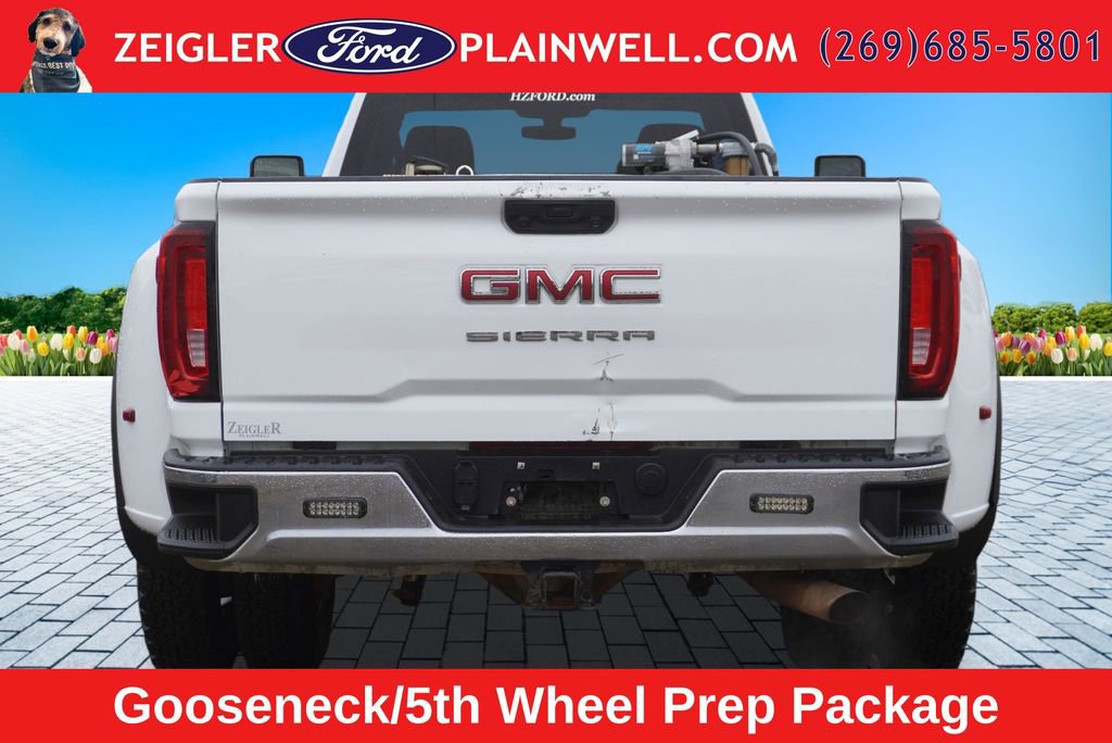 Used 2022 GMC Sierra 3500 Pro w/ Convenience Package RWD image 4