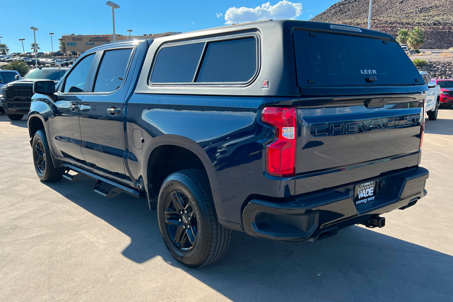 Used 2020 Chevrolet Silverado 1500 LT Trail Boss AWD/4WD image 3