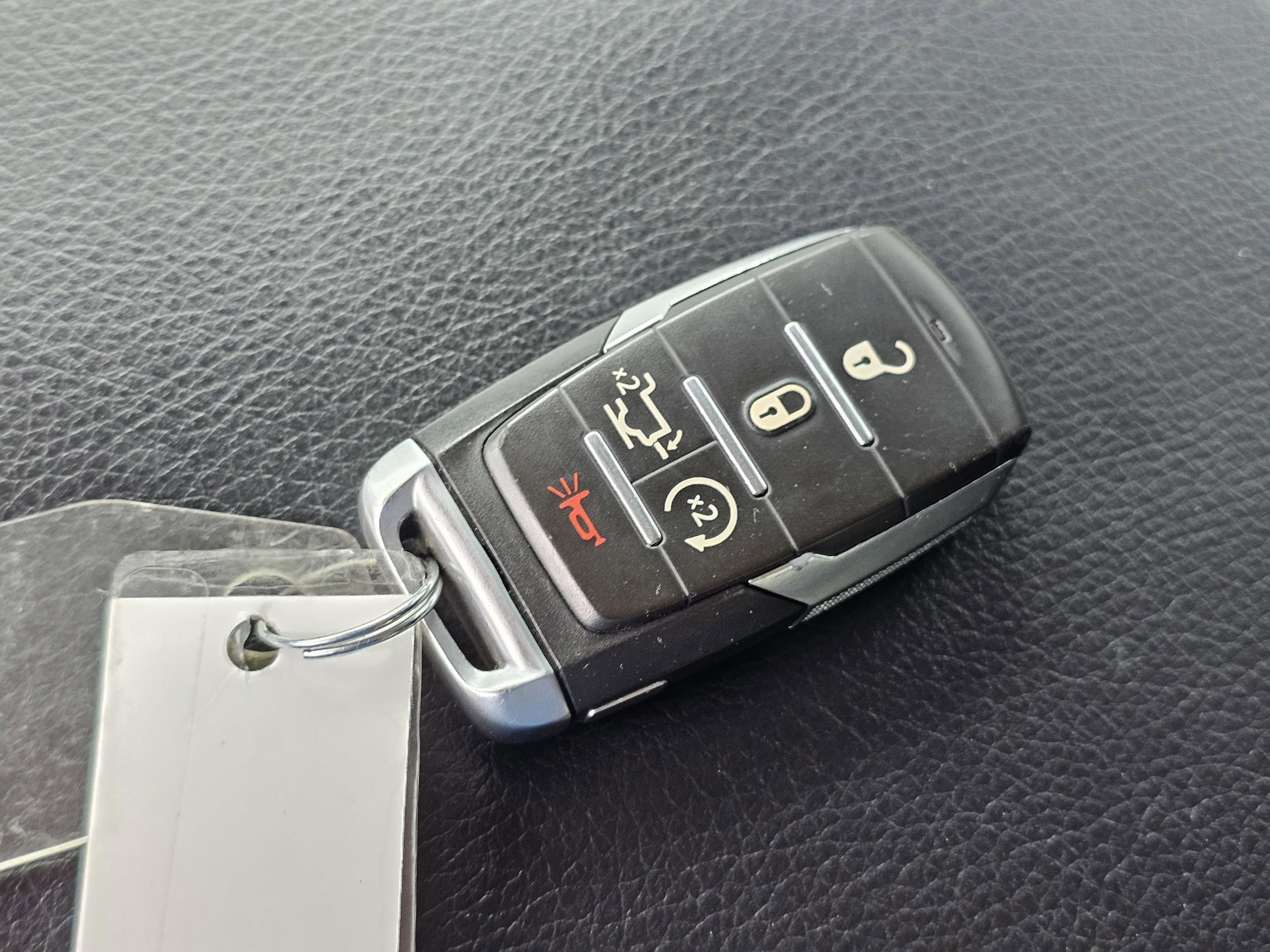 Used 2019 RAM 1500 Laramie AWD/4WD image 31