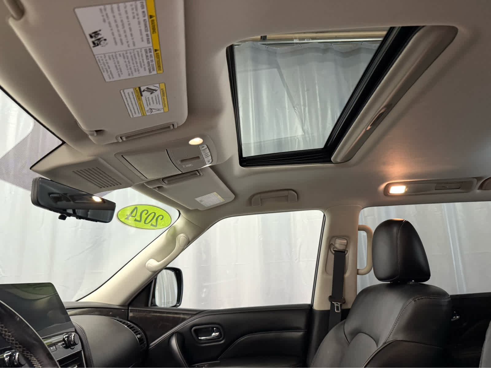 Used 2024 INFINITI QX80 Luxe w/ Cargo Package image 13