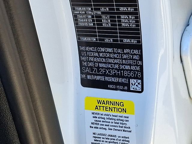 Used 2023 Land Rover Range Rover Evoque R-Dynamic SE image 29