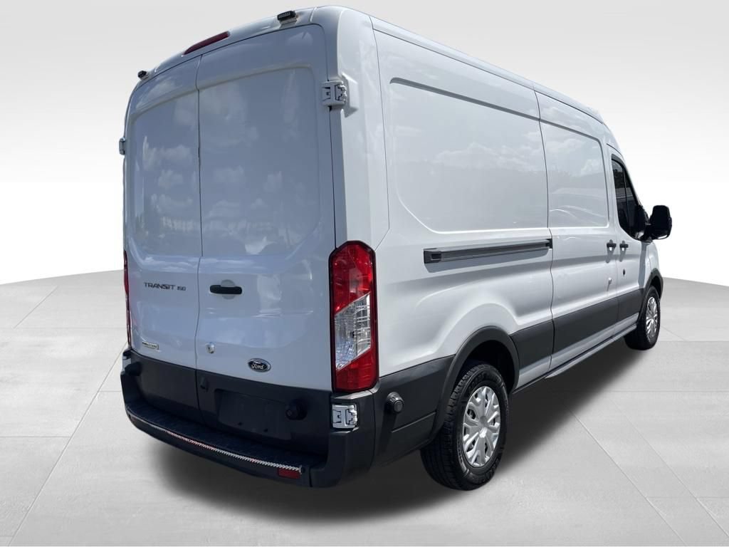 Used 2016 Ford Transit 150 148 Medium Roof RWD image 5