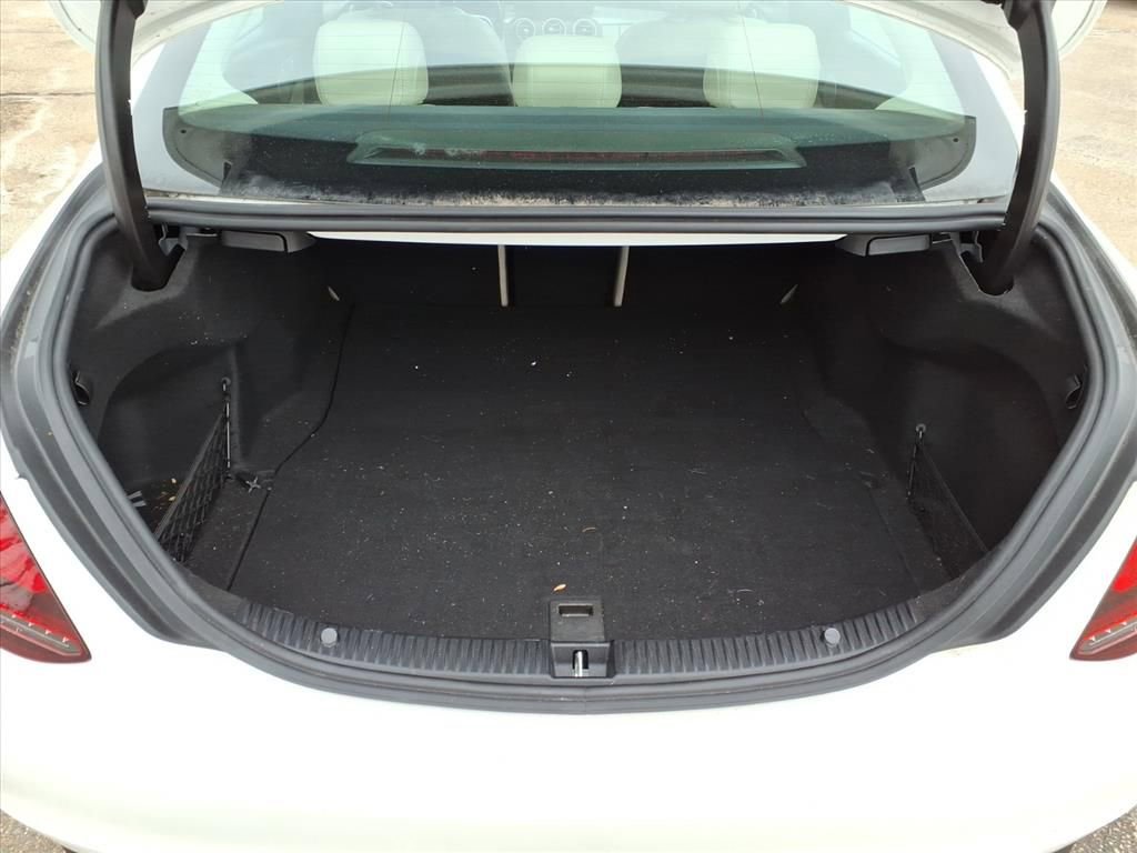Used 2021 Mercedes-Benz C 300 4MATIC Sedan image 10