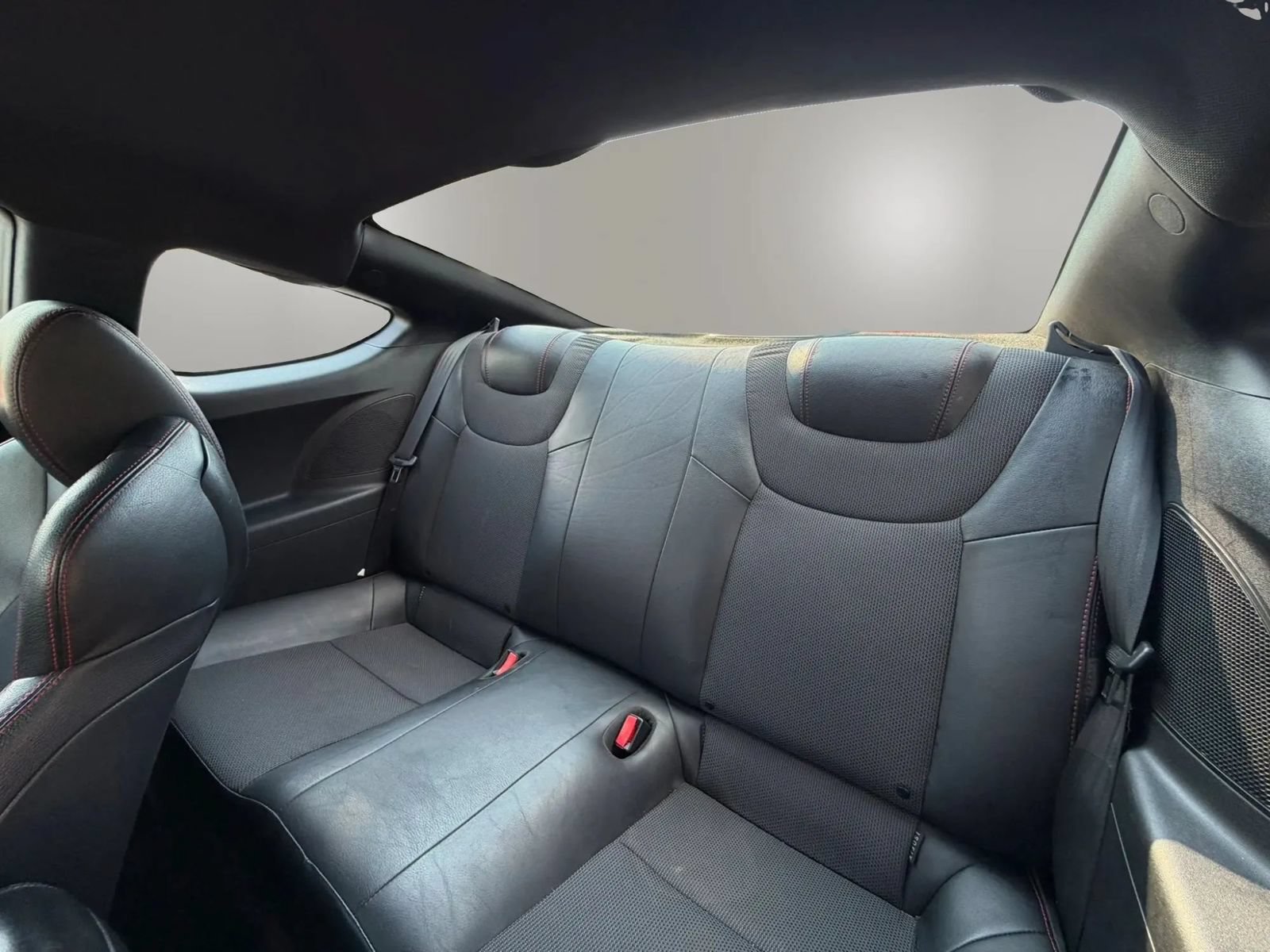 Used 2014 Hyundai Genesis 2.0T RWD image 19