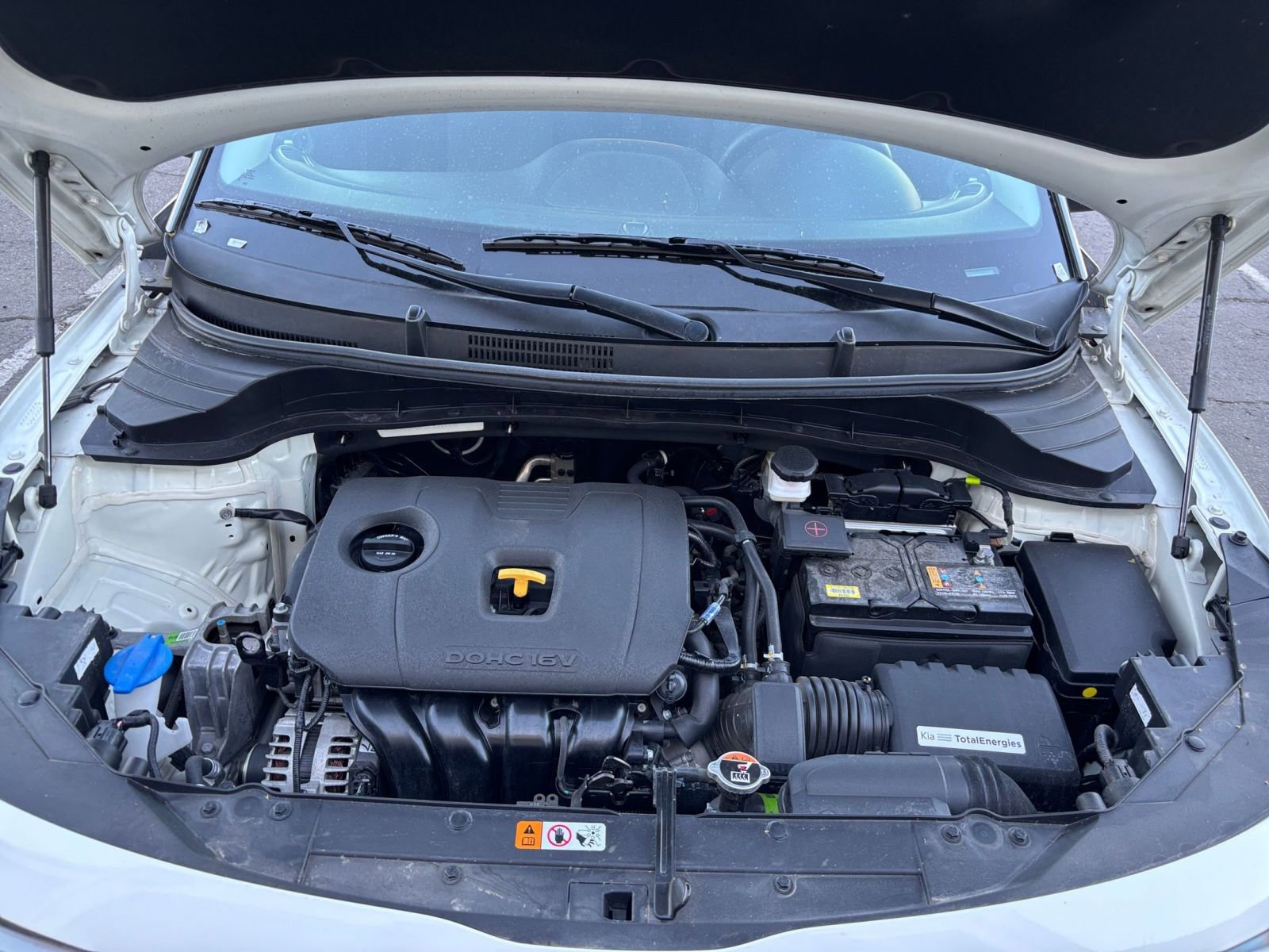 Used 2025 Kia Soul LX w/ LX Technology Package FWD image 30