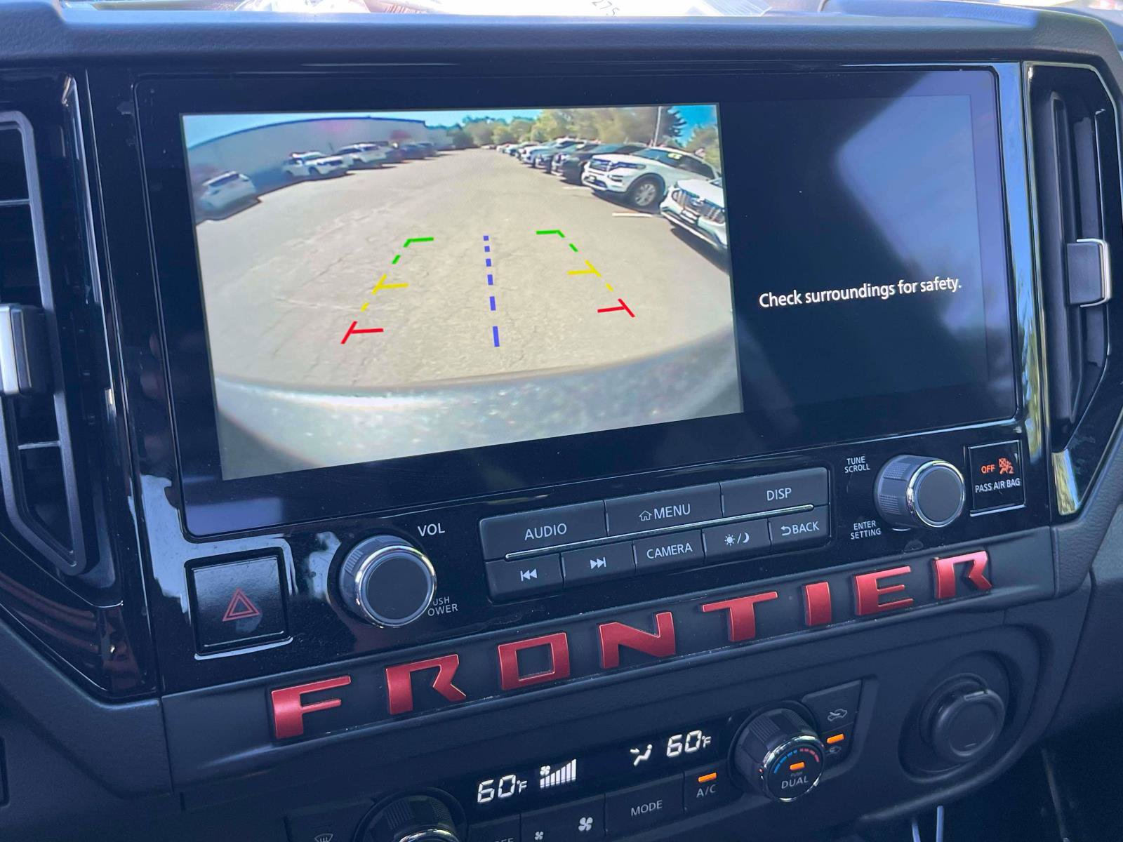 Used 2025 Nissan Frontier PRO-4X w/ Pro Convenience Package AWD/4WD image 13