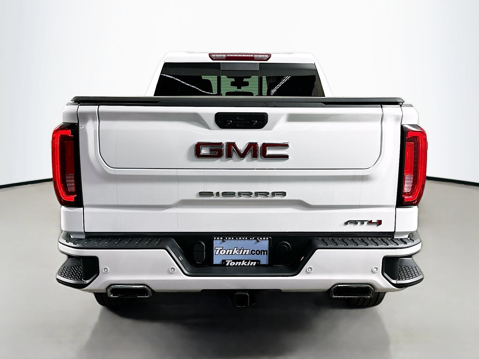 Used 2020 GMC Sierra 1500 AT4 w/ AT4 Premium Package AWD/4WD image 7