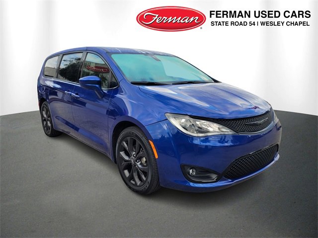 Used 2020 Chrysler Pacifica Touring w/ S Appearance Package