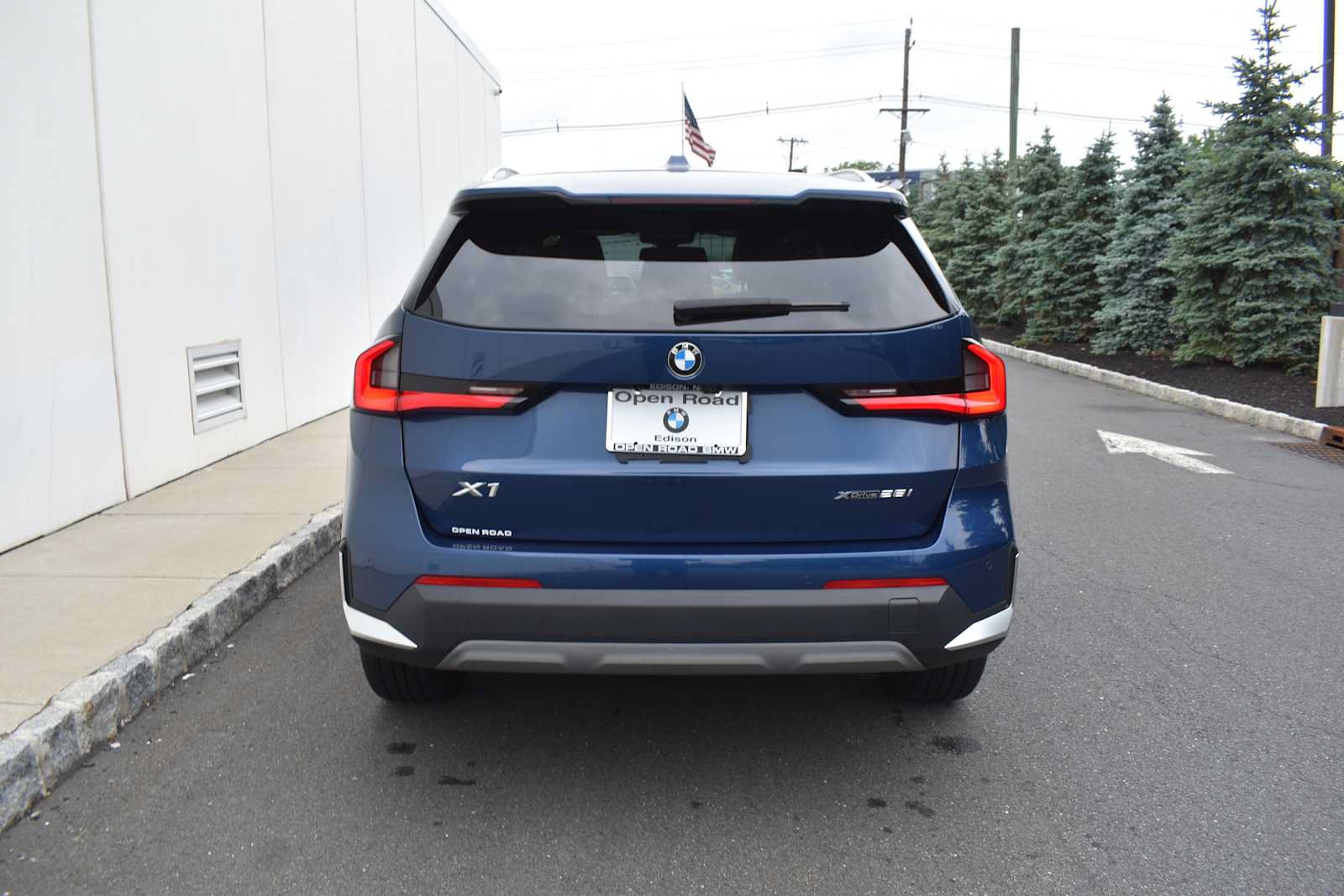 Used 2023 BMW X1 xDrive28i w/ Convenience Package AWD/4WD image 6