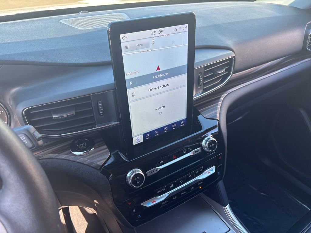 Used 2022 Ford Explorer Limited w/ Limited Technology Package image 17