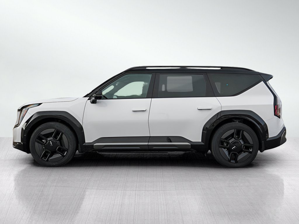 New 2026 Kia EV9 GT-Line AWD/4WD image 4