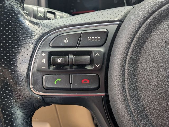 Used 2017 Kia Sportage SX image 17