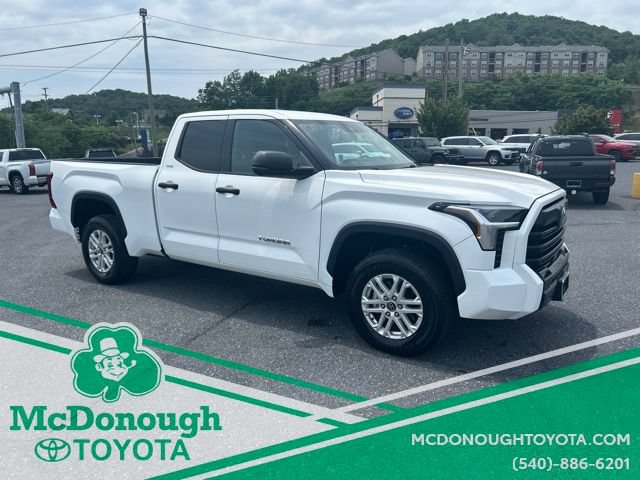 Certified 2022 Toyota Tundra SR5 AWD/4WD image 5