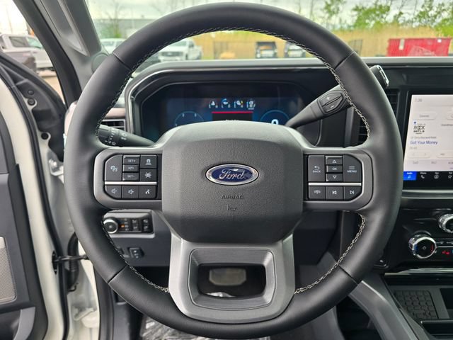 New 2026 Ford F250 Lariat w/ Black Appearance Package AWD/4WD image 24