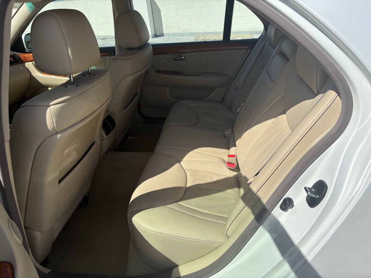 Used 2005 Lexus LS 430 image 19