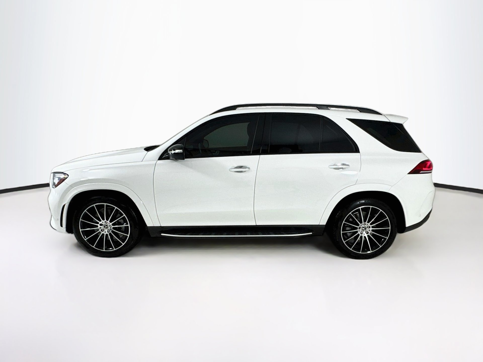 Used 2023 Mercedes-Benz GLE 450 4MATIC image 5
