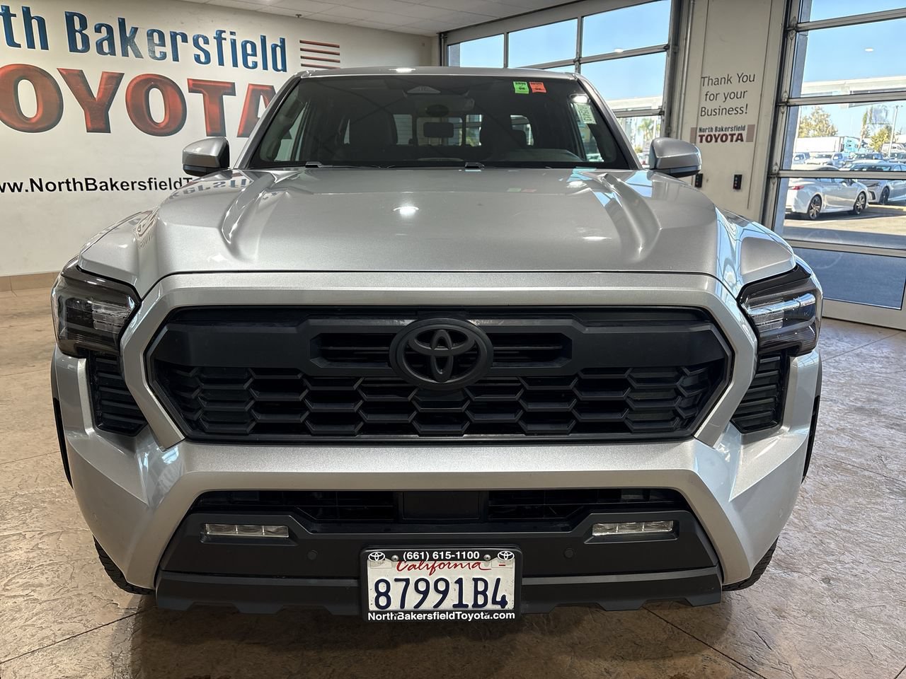 Used 2024 Toyota Tacoma TRD Off-Road w/ TRD Off Road Upgrade Package AWD/4WD image 5
