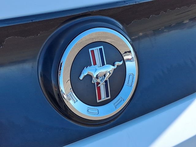 Used 2014 Ford Mustang Premium image 31