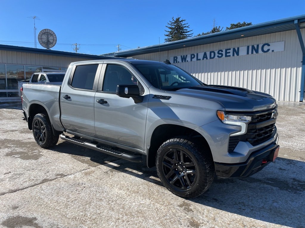 Used 2023 Chevrolet Silverado 1500 LT Trail Boss w/ Convenience Package II image 23