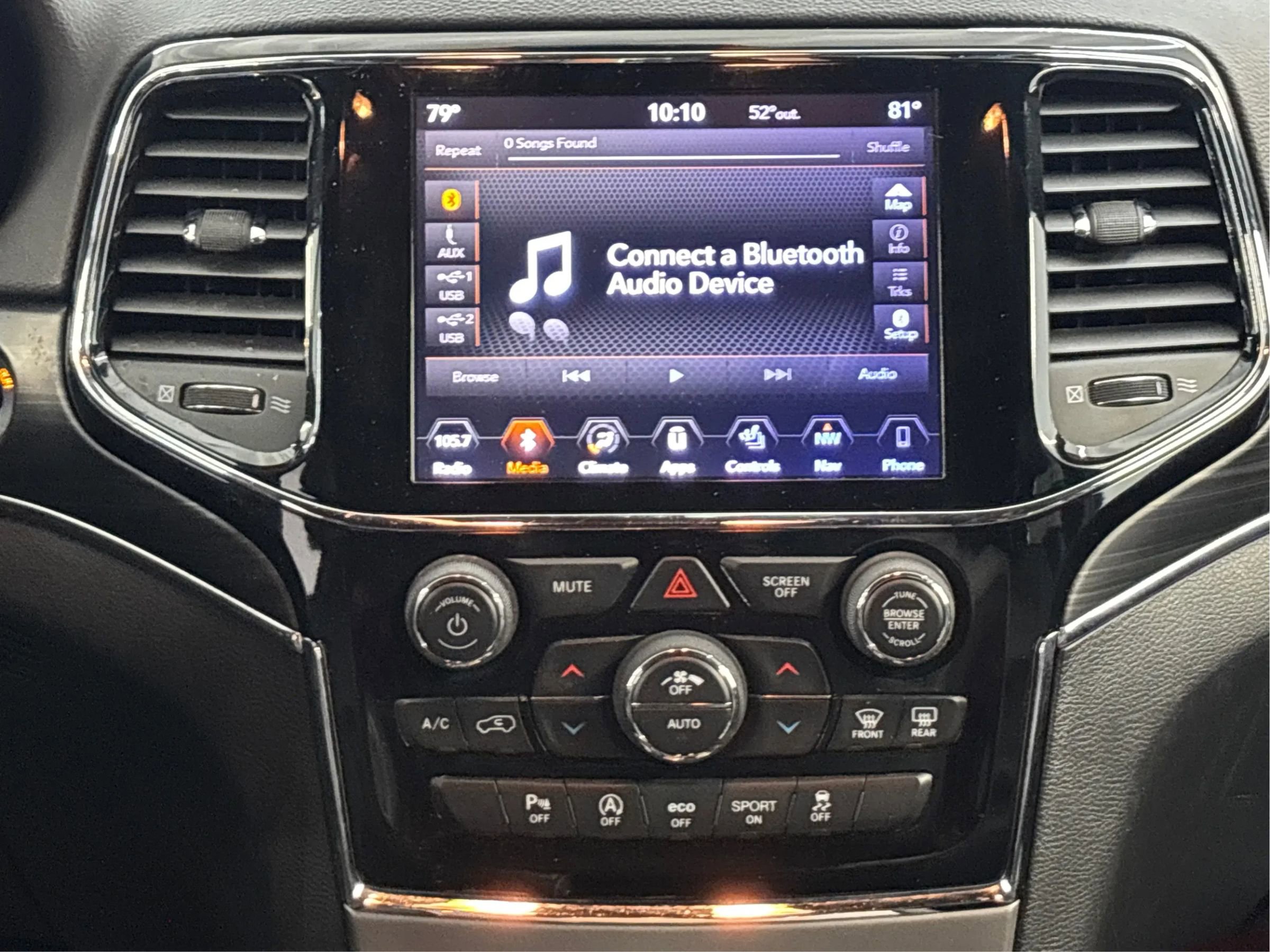 Used 2019 Jeep Grand Cherokee Limited w/ Luxury Group II image 19