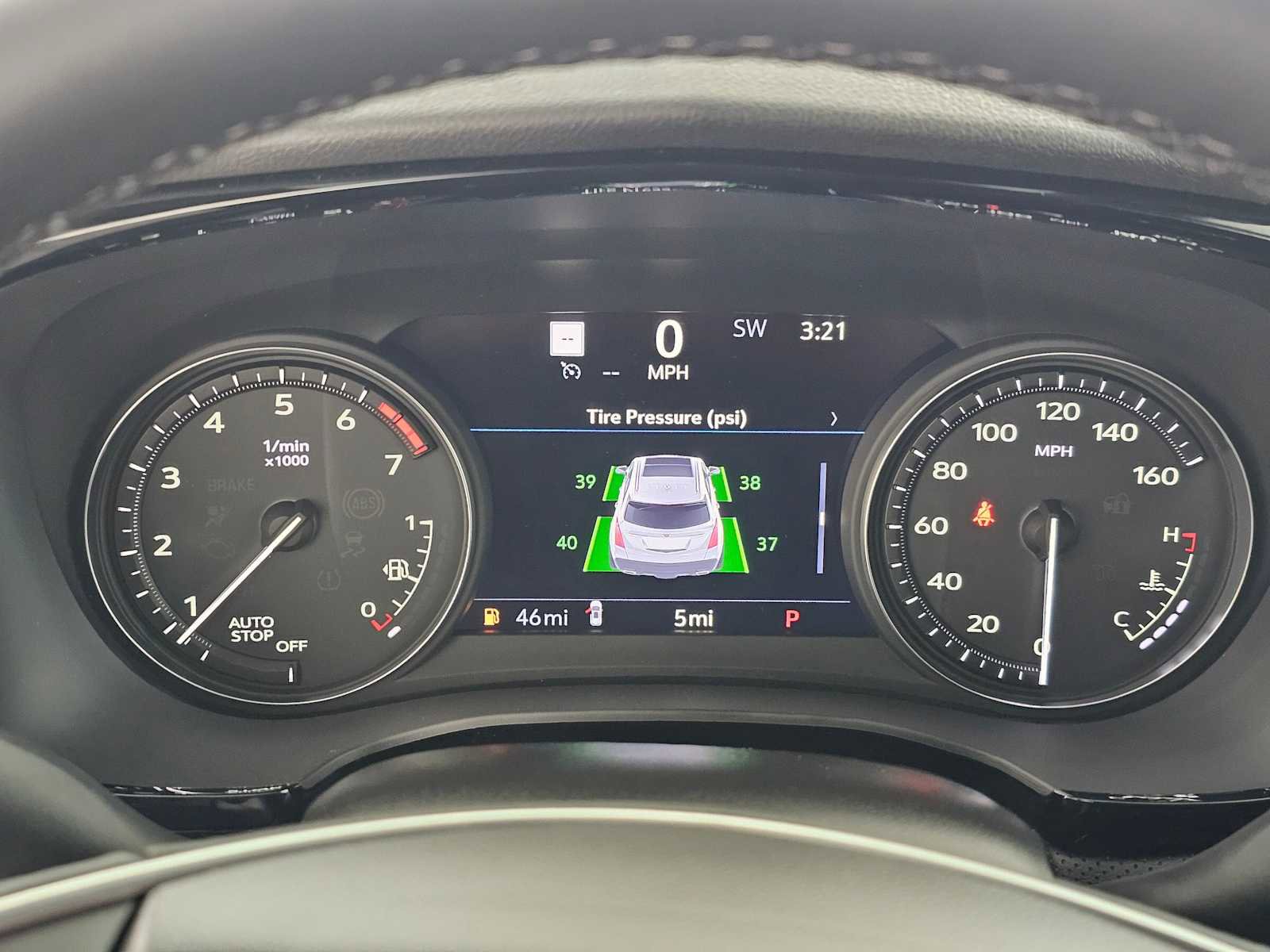 New 2026 Cadillac XT5 Premium Luxury w/ LPO, ONYX Package image 23