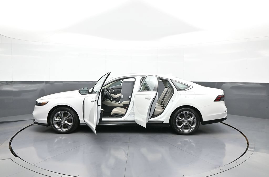Certified 2024 Honda Accord EX-L image 42
