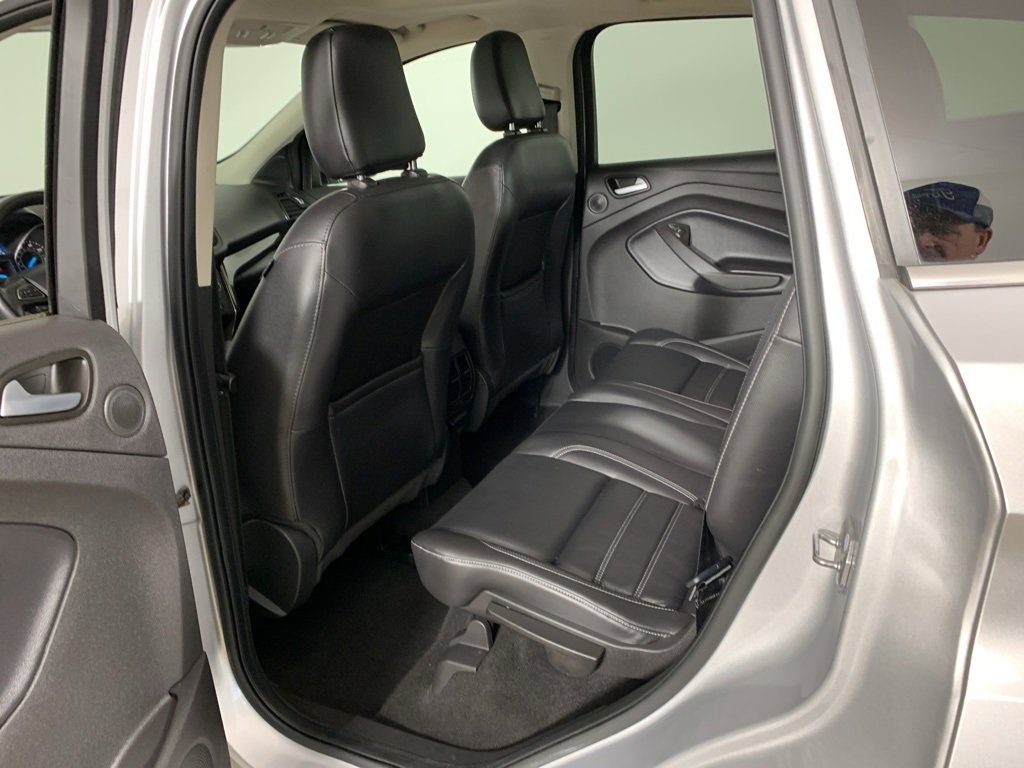 Used 2019 Ford Escape Titanium image 31