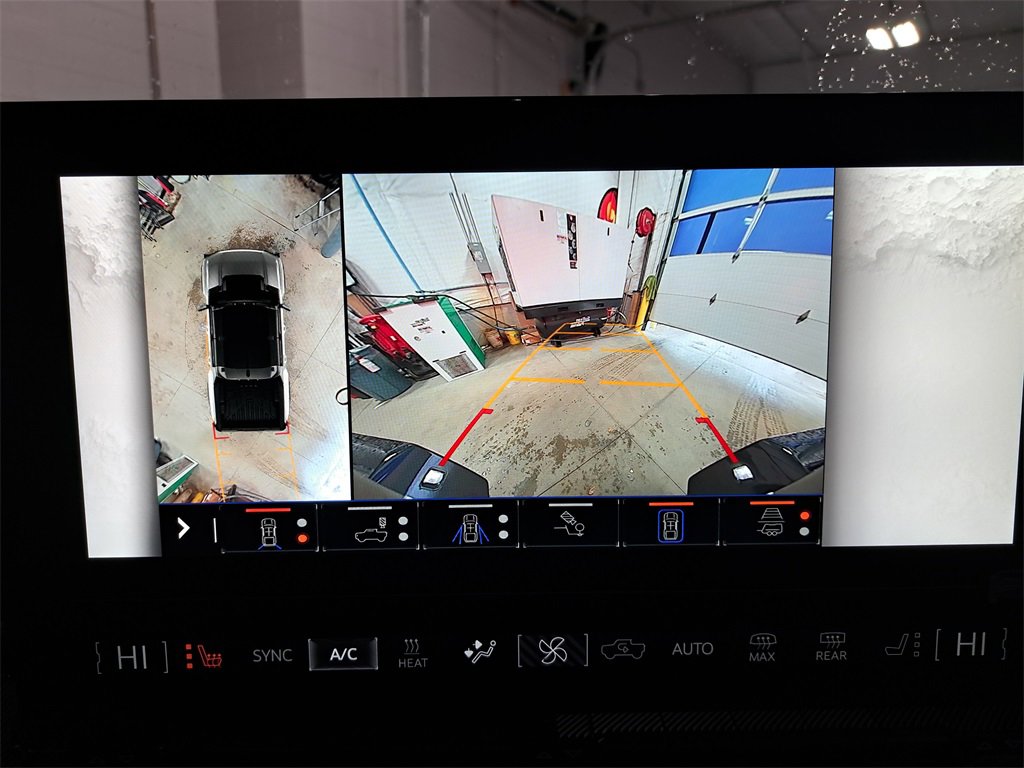 New 2025 GMC Hummer EV 3X image 33