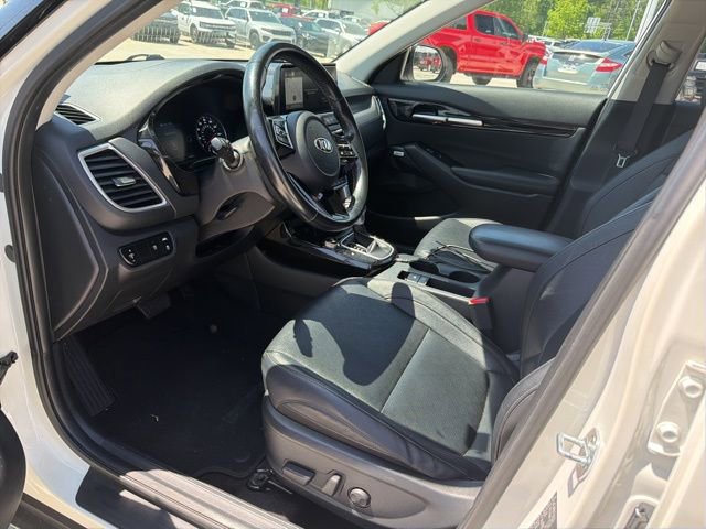 Used 2021 Kia Seltos SX image 19