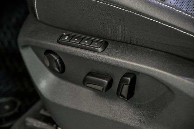 Certified 2024 Volkswagen Atlas Cross Sport SEL image 16