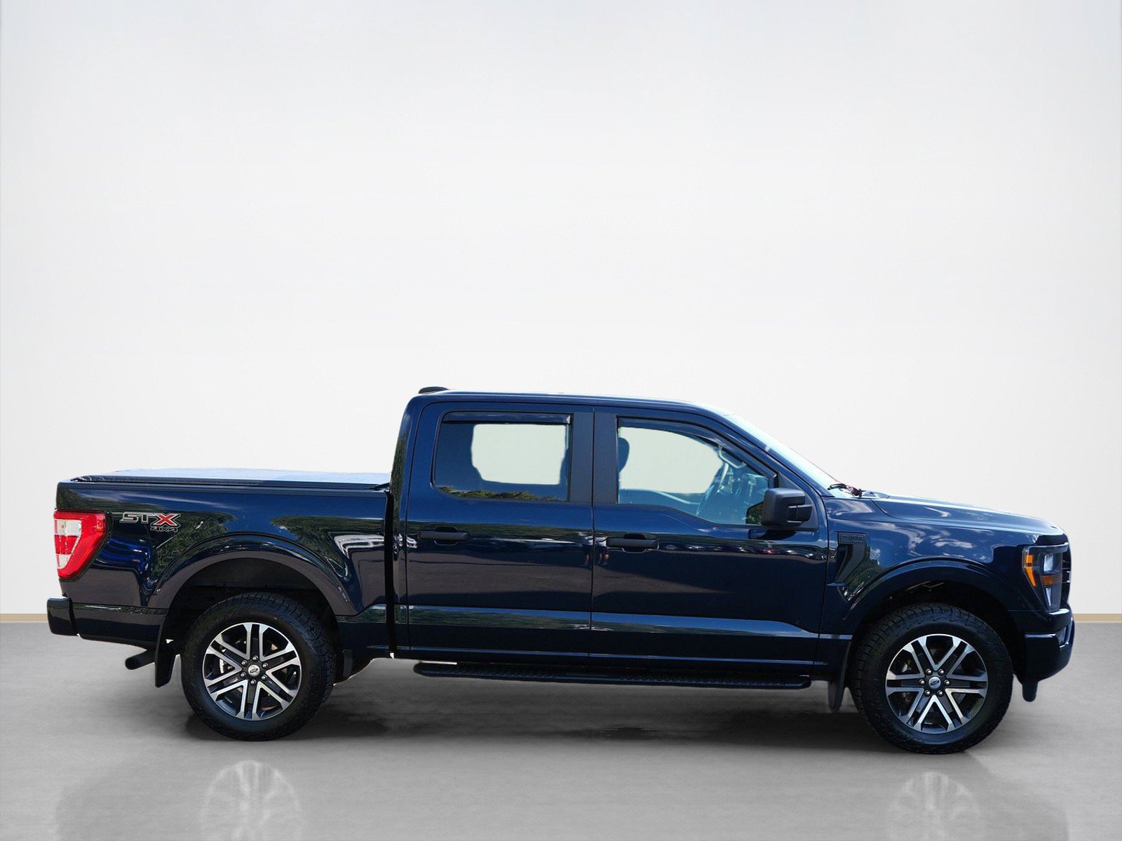 Used 2023 Ford F150 XL w/ STX Appearance Package AWD/4WD image 6