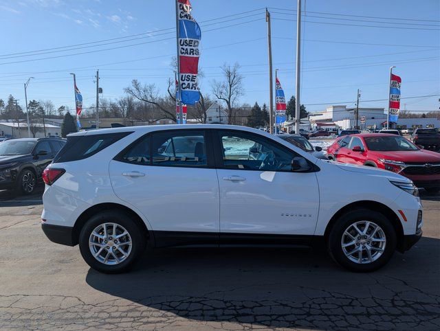Used 2024 Chevrolet Equinox LS image 6