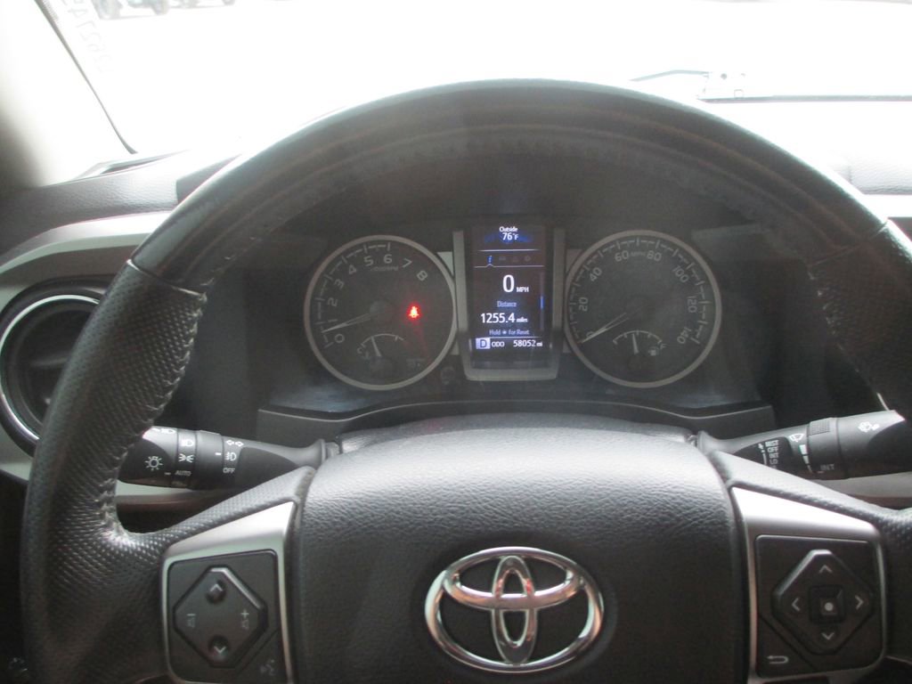 Used 2021 Toyota Tacoma SR5 image 29