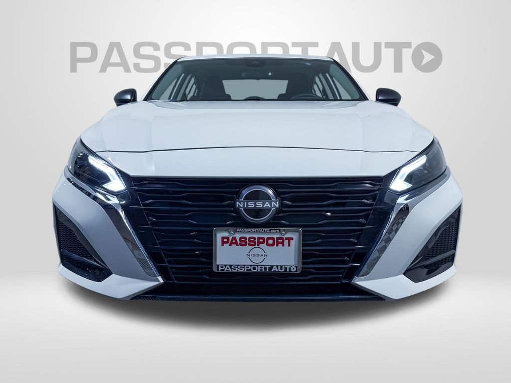 Certified 2025 Nissan Altima 2.5 S image 3