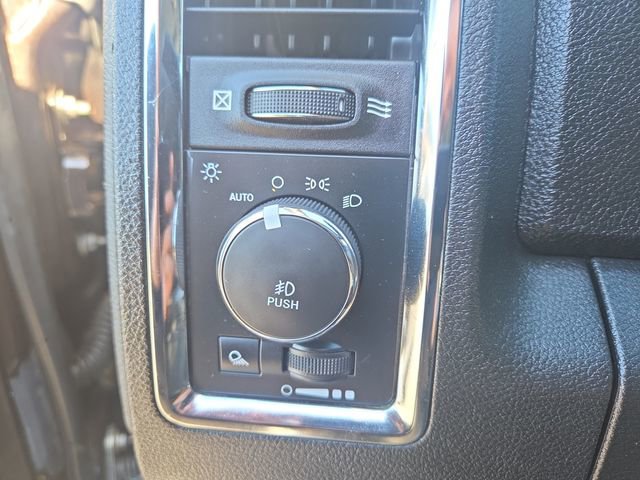 Used 2017 RAM 1500 Laramie image 18