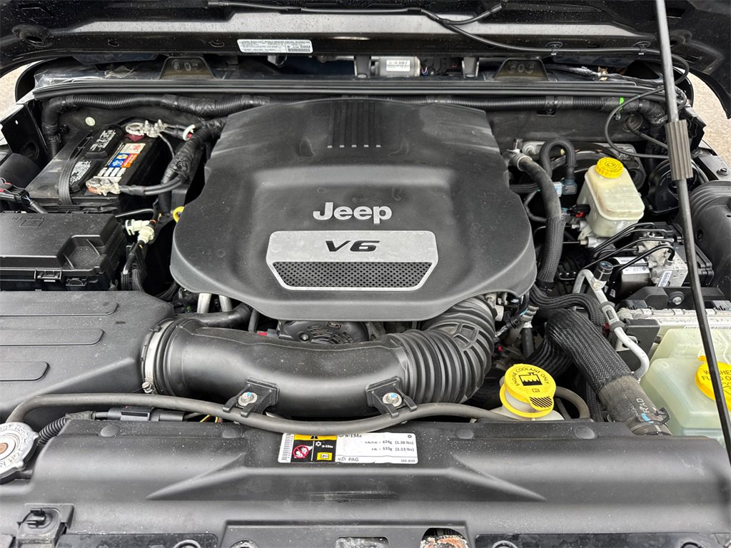 Used 2014 Jeep Wrangler Unlimited Sport w/ Quick Order Package 24S image 11