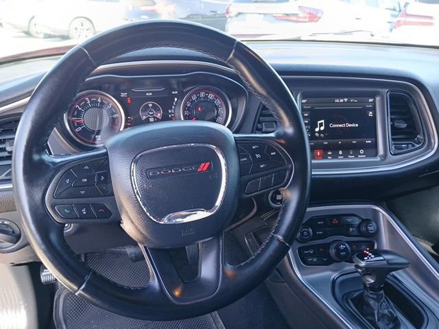 Used 2020 Dodge Challenger SXT image 15