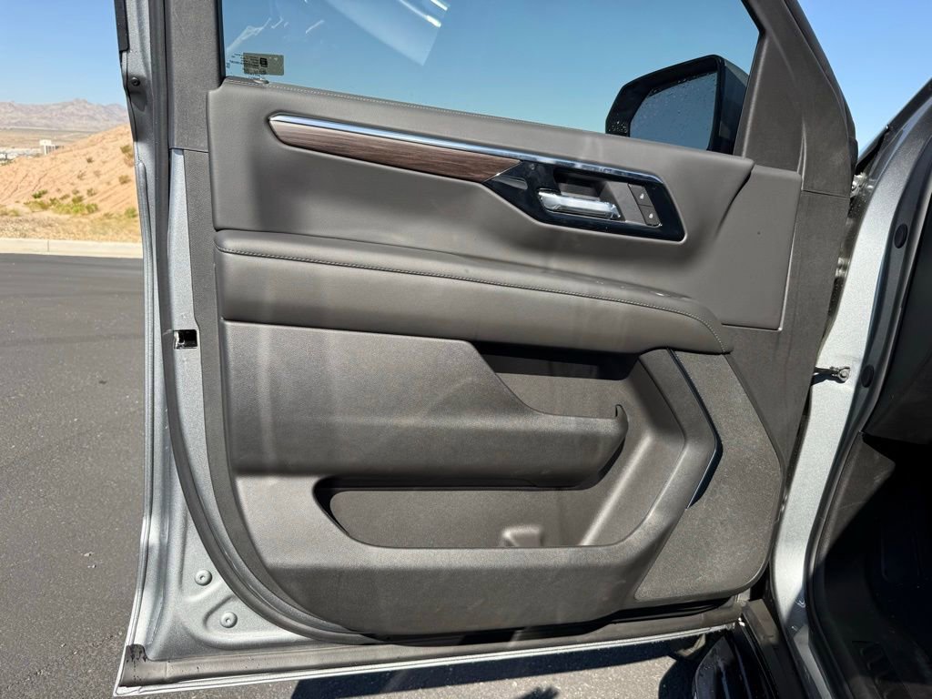 New 2026 Chevrolet Tahoe LS image 22