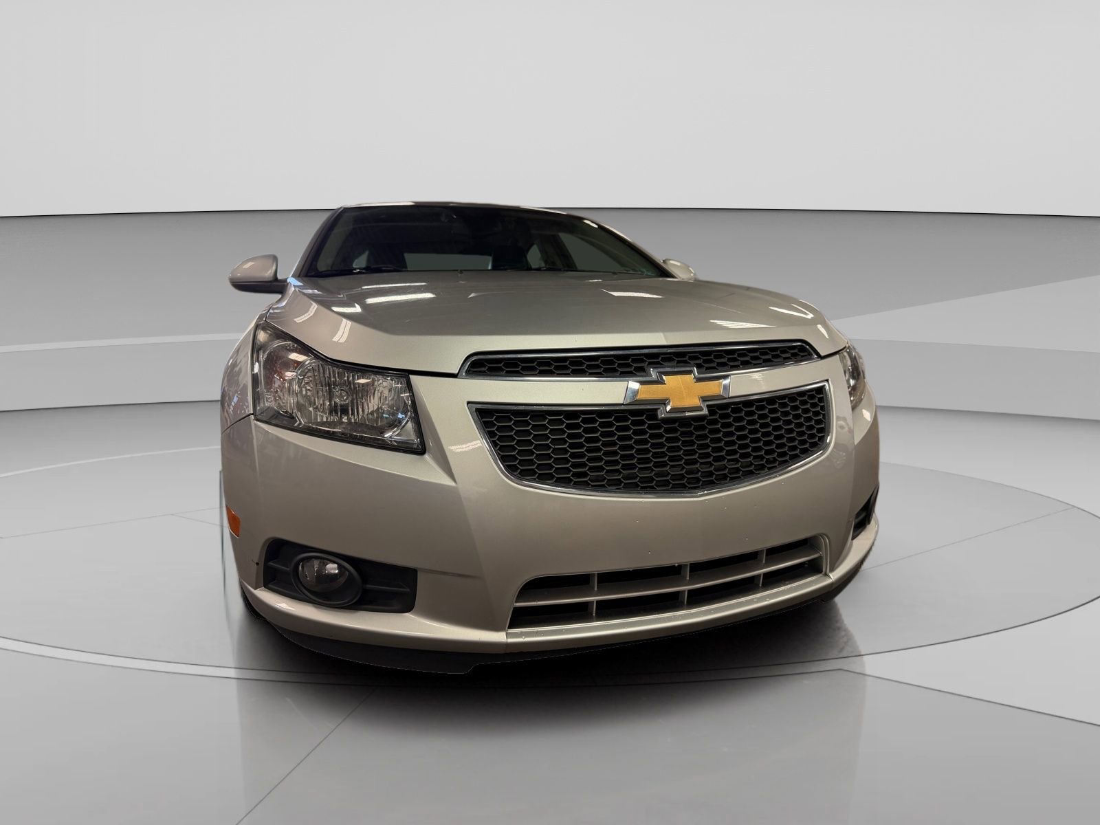 Used 2013 Chevrolet Cruze LTZ w/ Enhanced Safety Package FWD image 44