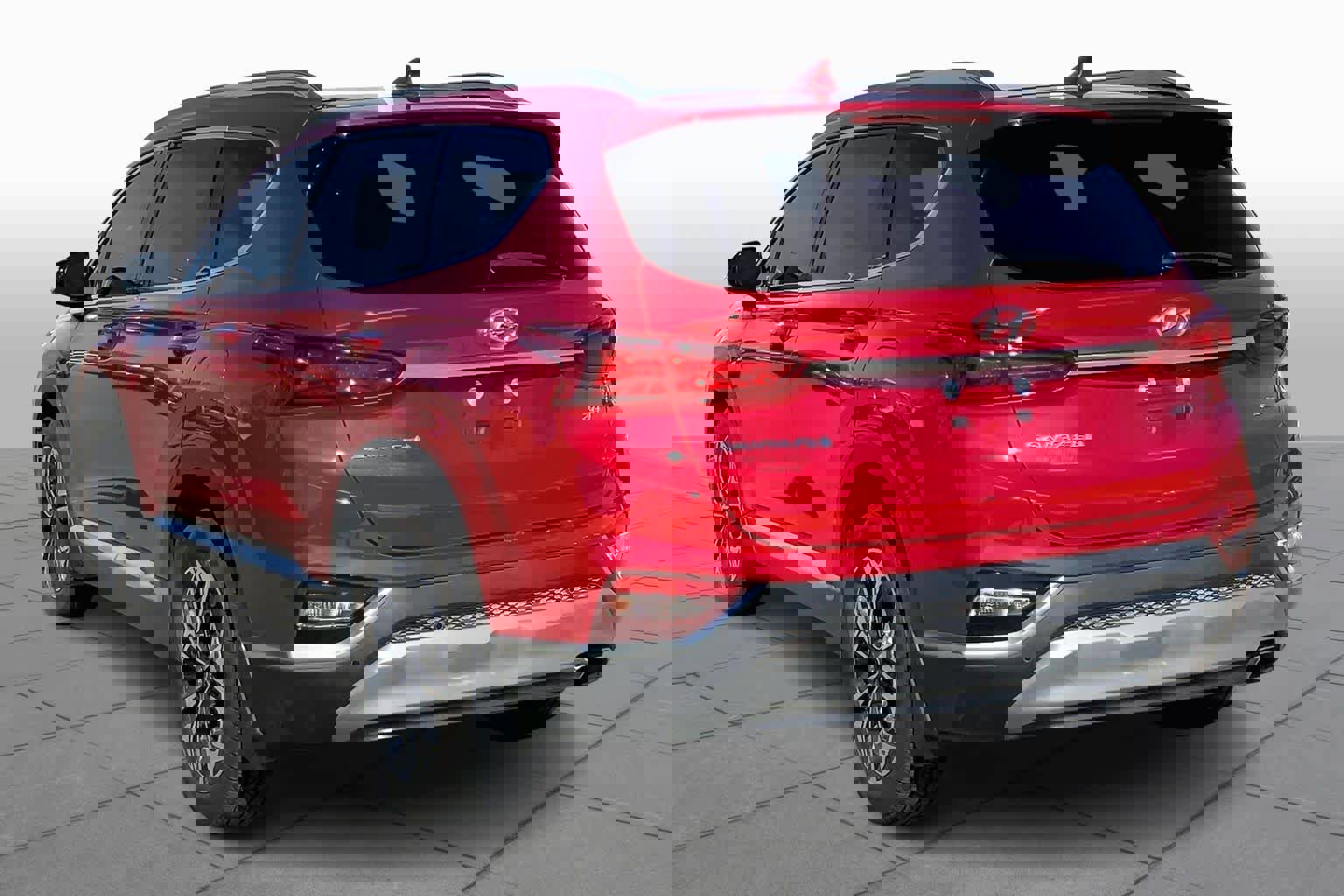 Used 2019 Hyundai Santa Fe Limited w/ Cargo Package image 4