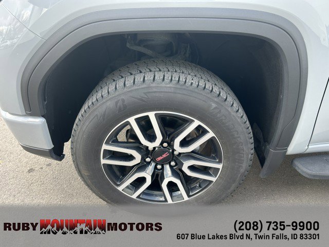 Used 2024 GMC Sierra 1500 AT4 w/ Technology Package image 20
