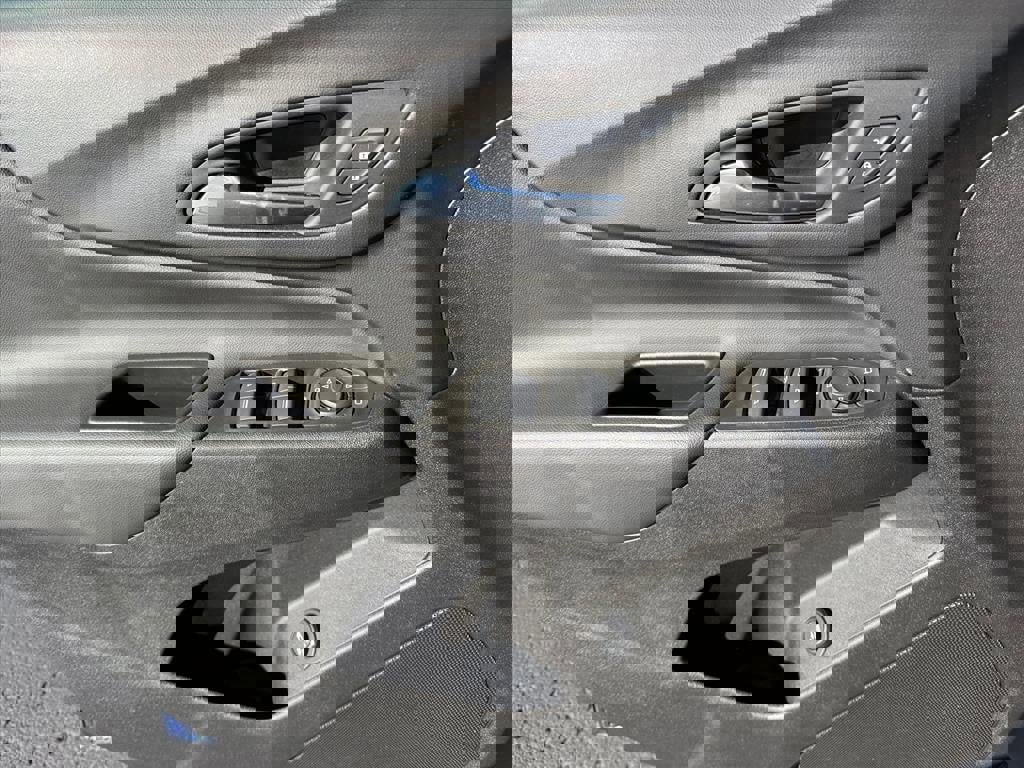 Certified 2023 Chevrolet Equinox LT image 16