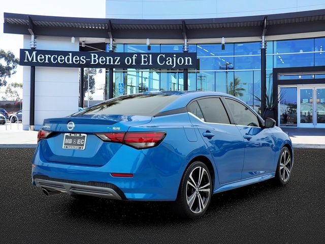 Used 2022 Nissan Sentra SR w/ SR Premium Package FWD image 3