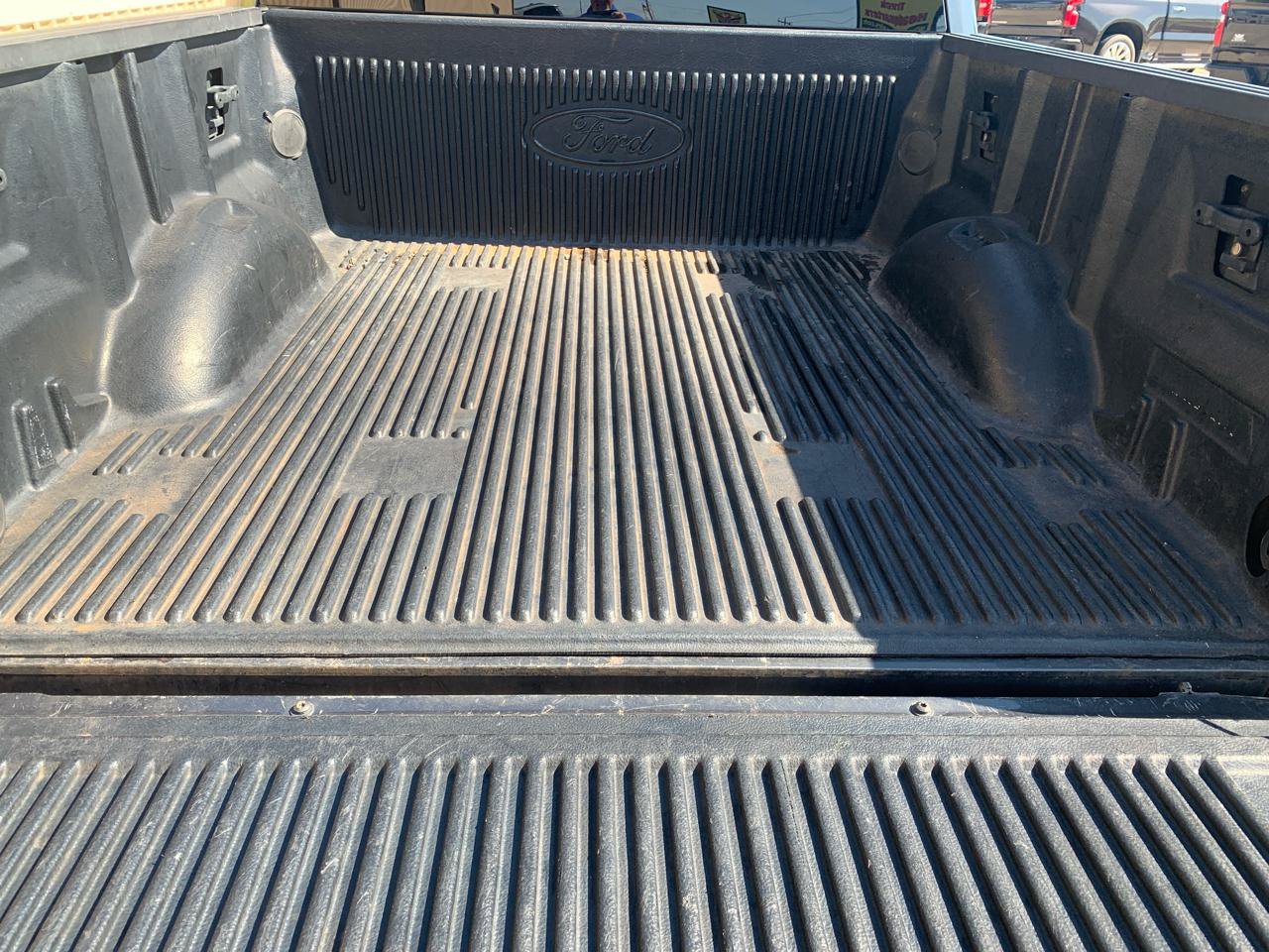 Used 2015 Ford F150 XLT w/ Equipment Group 301A Mid AWD/4WD image 17