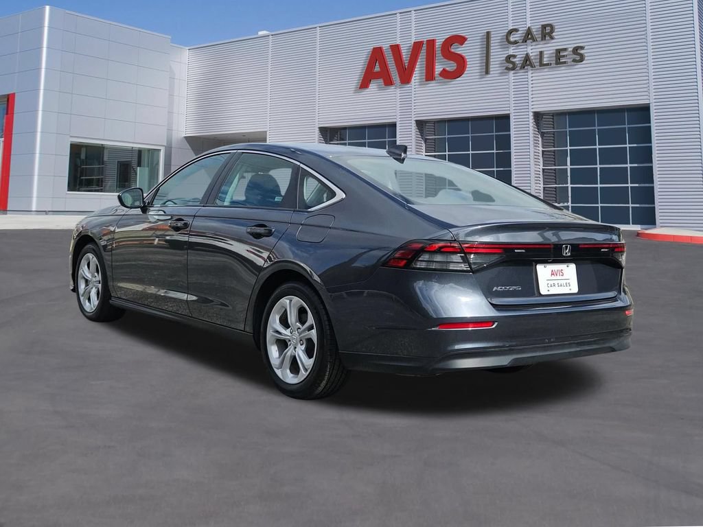 Used 2025 Honda Accord LX image 9