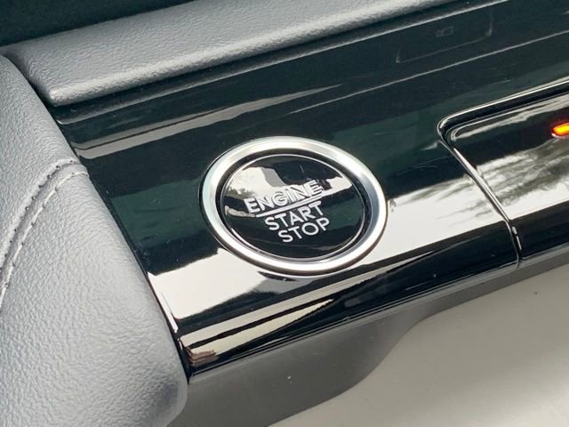 New 2026 Lincoln Navigator L Reserve AWD/4WD image 27